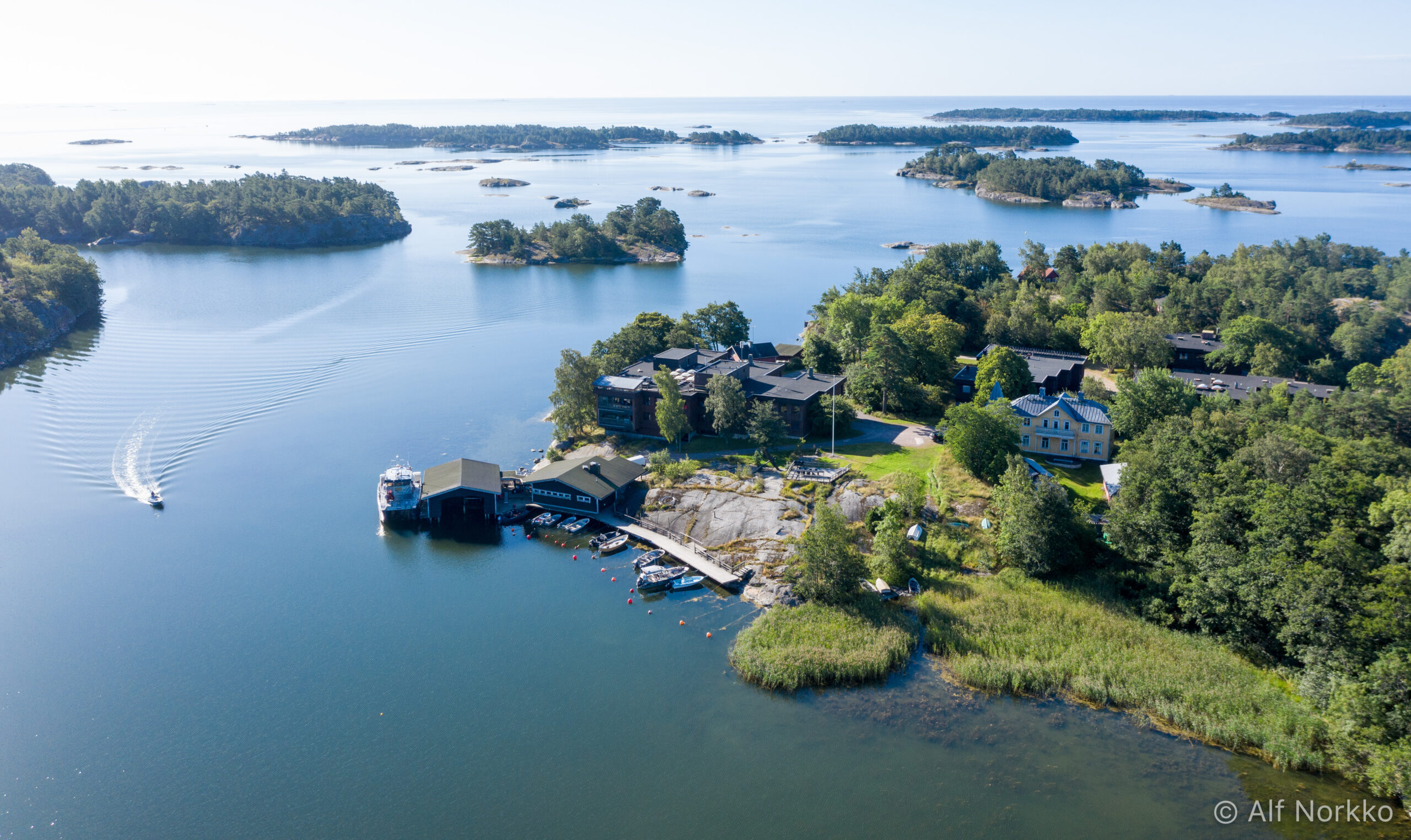 CoastClim utilizes Tvärminne Zoological Station HU and Askö Laboratory SU